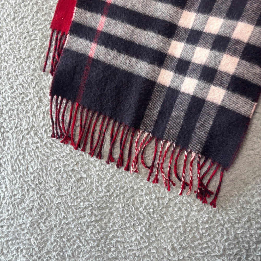 Burberry Cashmere Scarf Navy Red Giant Check Reversible Made in Scotland - Picture 2 of 5